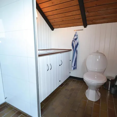 Semesterbostad Munnin Bjerregård